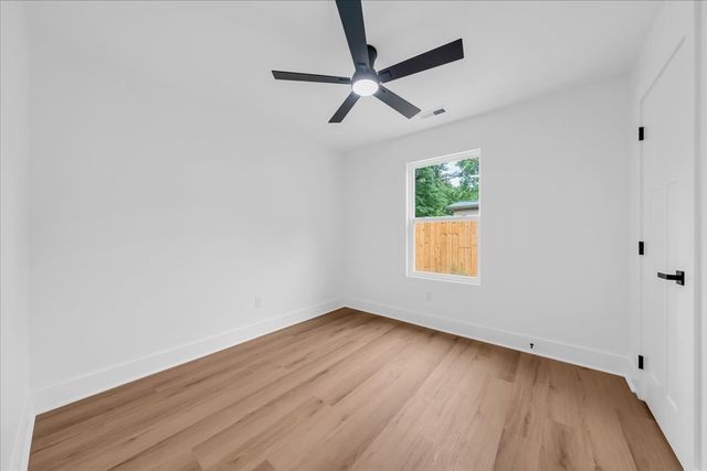 904 East Decherd Street, Tullahoma, TN 37388