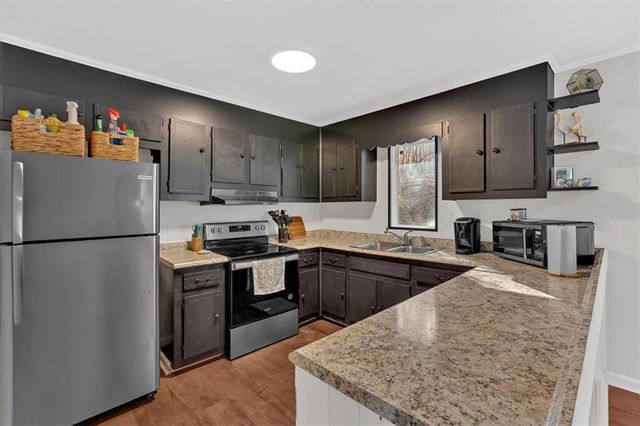 147 Reynolds Bridge Road, Kingston, GA 30145