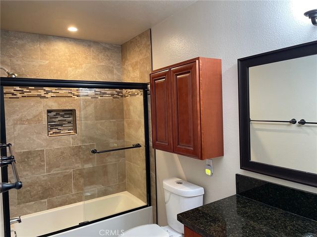 2192 E Via Mariposa E D, Laguna Woods, CA 92637