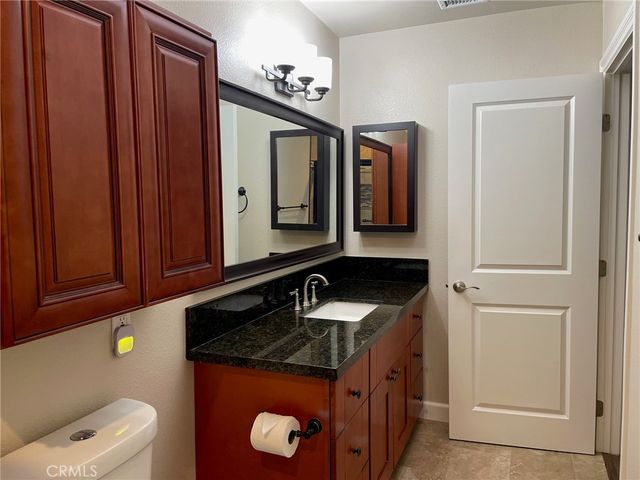 2192 E Via Mariposa E D, Laguna Woods, CA 92637