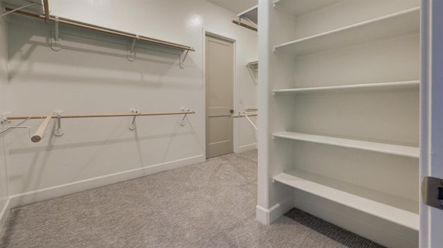 1687 N Blackwood Avenue, Clovis, CA 93619