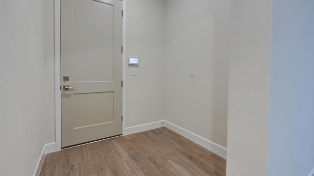 1687 N Blackwood Avenue, Clovis, CA 93619