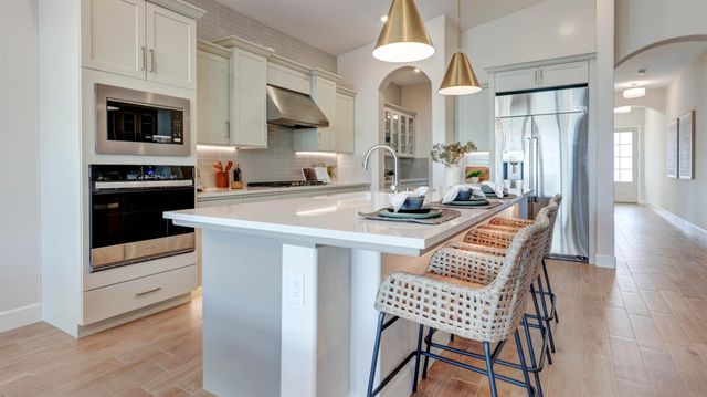 1687 N Blackwood Avenue, Clovis, CA 93619