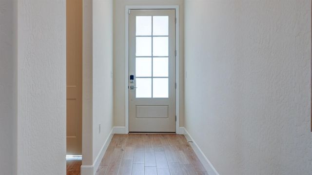 1687 N Blackwood Avenue, Clovis, CA 93619