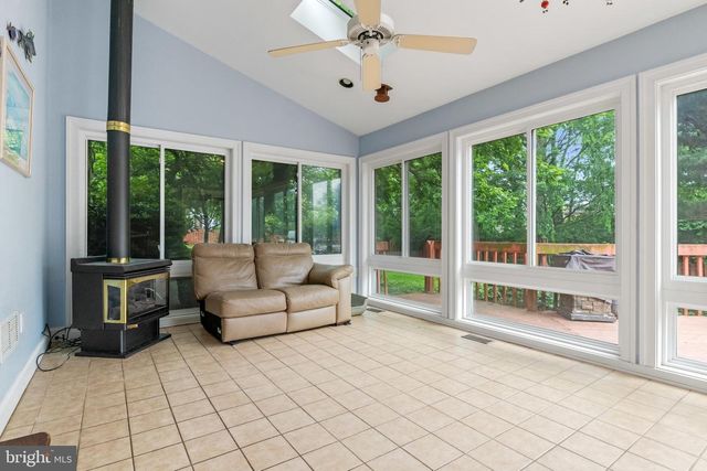 1077 CHAPEL FORGE DR, Lancaster, PA 17601