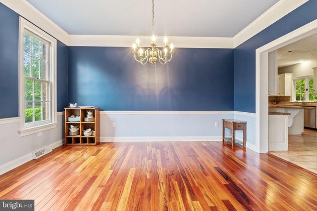 1077 CHAPEL FORGE DR, Lancaster, PA 17601