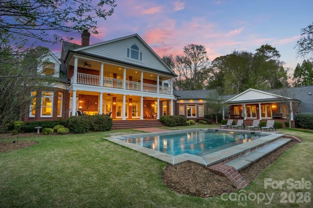 312 Old Hickory Court, Fort Mill, SC 29715