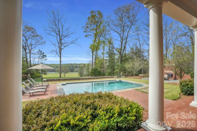 312 Old Hickory Court, Fort Mill, SC 29715