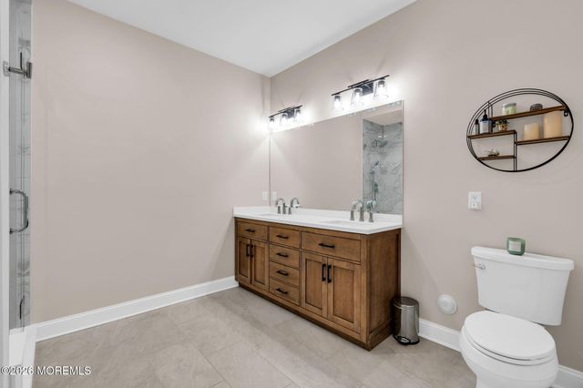 712 Mill Pond Way 112, Eatontown, NJ 07724