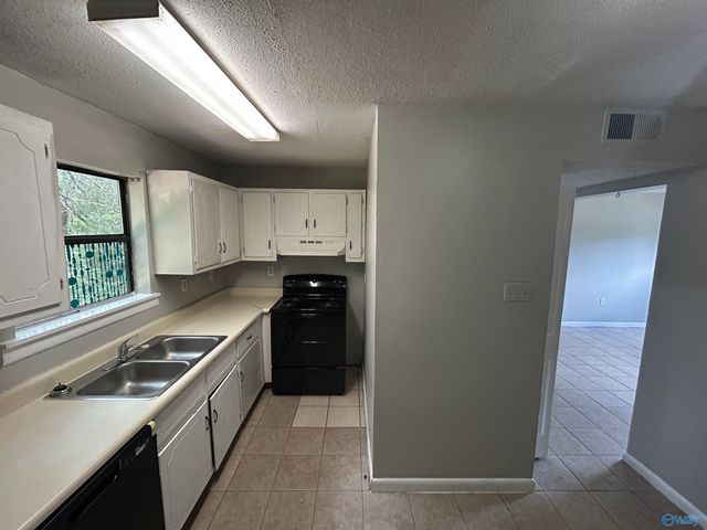 120 Michael Avenue B, Madison, AL 35758