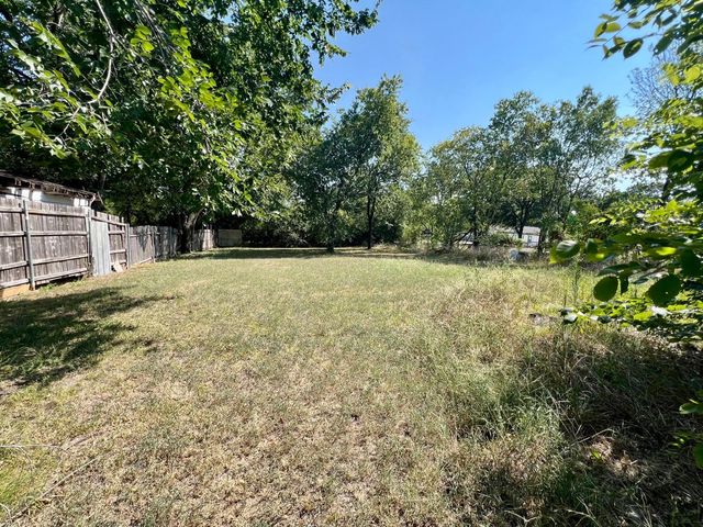 8332 Midland Lane, Dallas, TX 75217
