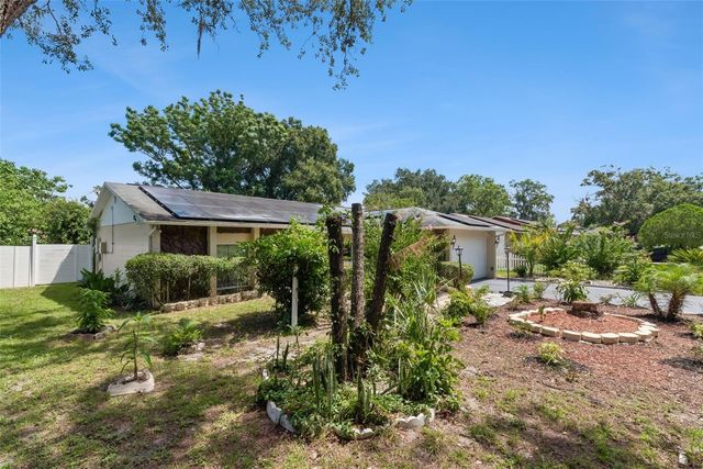 5851 HUTTON DRIVE, Orlando, FL 32808