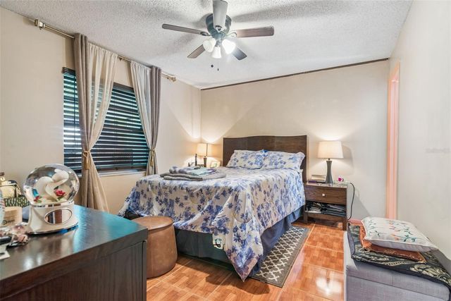 5851 HUTTON DRIVE, Orlando, FL 32808