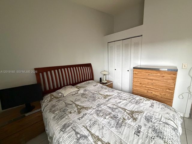 6725 NW 188th Terrace, Hialeah, FL 33015