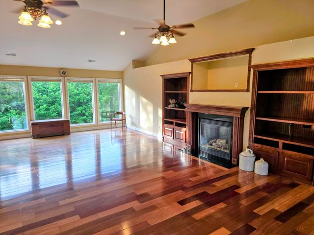 105 Summeridge Road, Georgetown, KY 40324