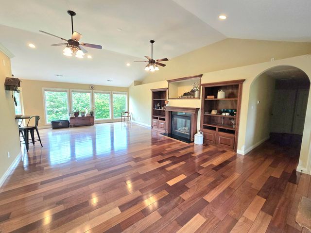105 Summeridge Road, Georgetown, KY 40324