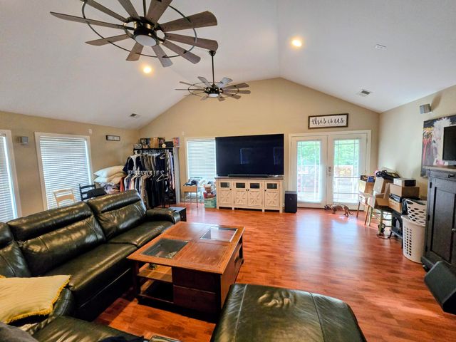 105 Summeridge Road, Georgetown, KY 40324