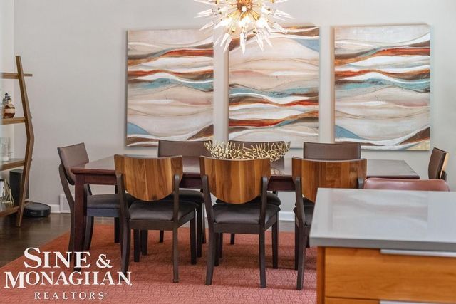 1045 Marian Court, Grosse Pointe Woods, MI 48236