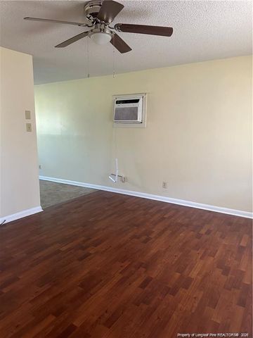 1224 E Manchester Road, Spring Lake, NC 28390