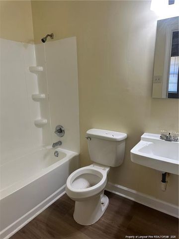 1224 E Manchester Road, Spring Lake, NC 28390