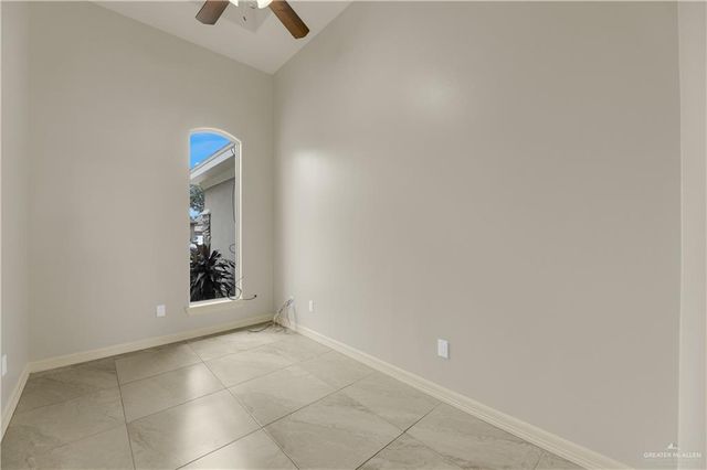 13817 N 41st Street, Edinburg, TX 78541