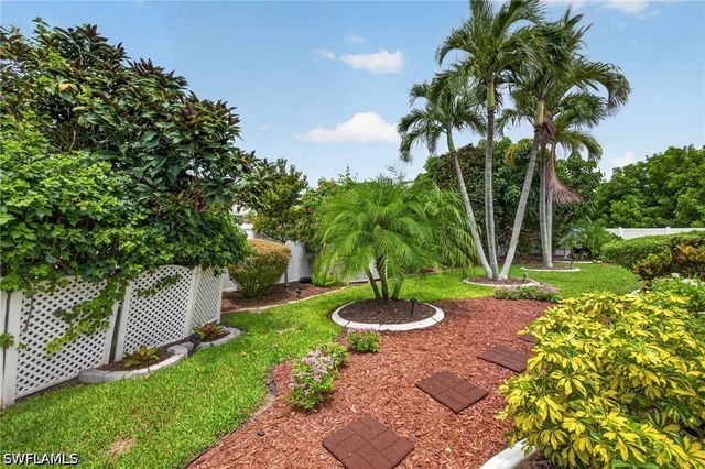 3926 SW 1st AVE, Cape Coral, FL 33914