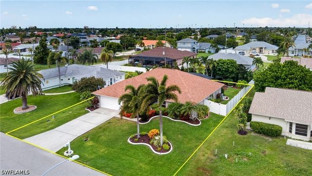 3926 SW 1st AVE, Cape Coral, FL 33914