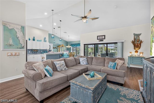 3926 SW 1st AVE, Cape Coral, FL 33914