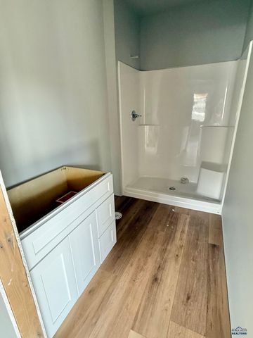 2527 HENNESSY DRIVE, Rapid City, SD 57701