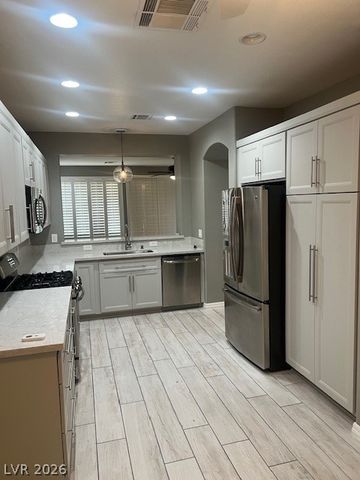 10211 Maggira Place, Las Vegas, NV 89135