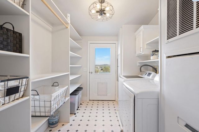 6103 S 56 Pr Se, Benton City, WA 99320