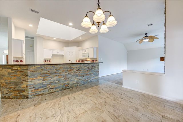 15831 Laurel Cove, Tomball, TX 77377