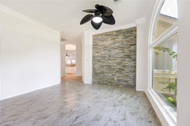 15831 Laurel Cove, Tomball, TX 77377