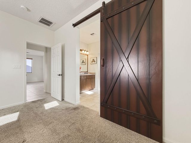 38 Calle Ancla, Santa Fe, NM 87508