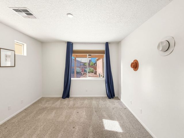 38 Calle Ancla, Santa Fe, NM 87508
