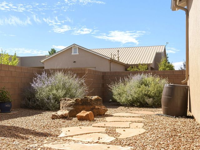 38 Calle Ancla, Santa Fe, NM 87508