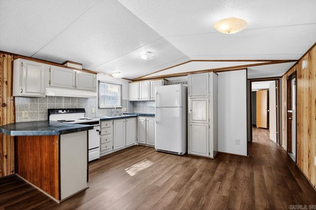 8618 Hicks Road, Mabelvale, AR 72103