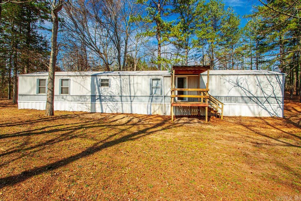 8618 Hicks Road, Mabelvale, AR 72103