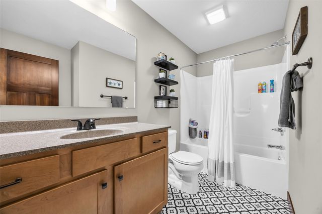 3589 Faulkner Avenue, Marion, IA 52302