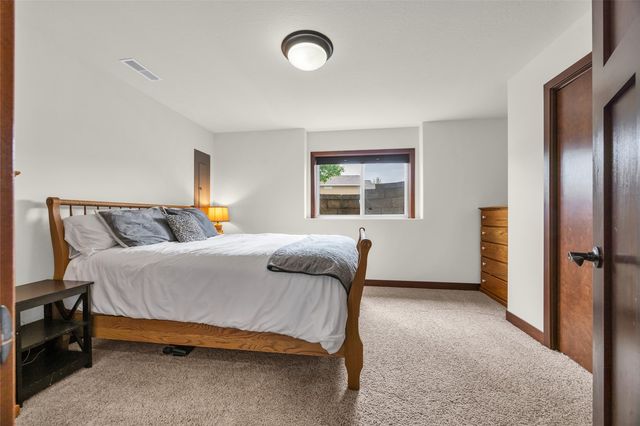 3589 Faulkner Avenue, Marion, IA 52302