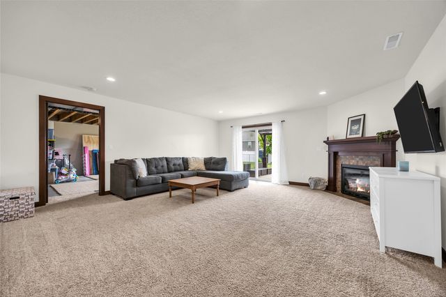 3589 Faulkner Avenue, Marion, IA 52302