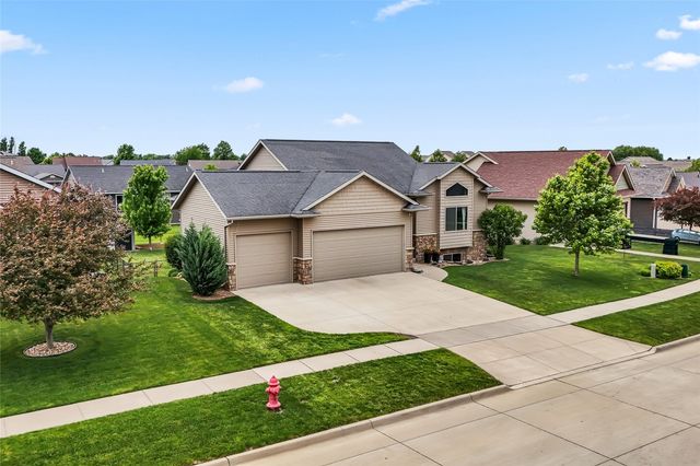 3589 Faulkner Avenue, Marion, IA 52302