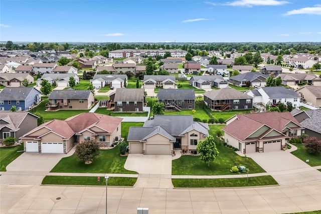 3589 Faulkner Avenue, Marion, IA 52302