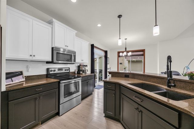3589 Faulkner Avenue, Marion, IA 52302