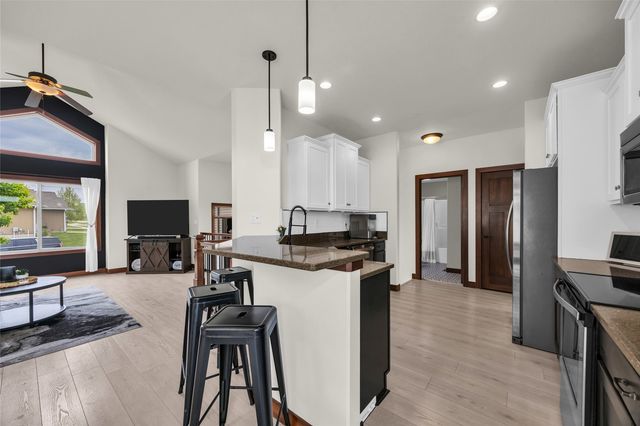 3589 Faulkner Avenue, Marion, IA 52302