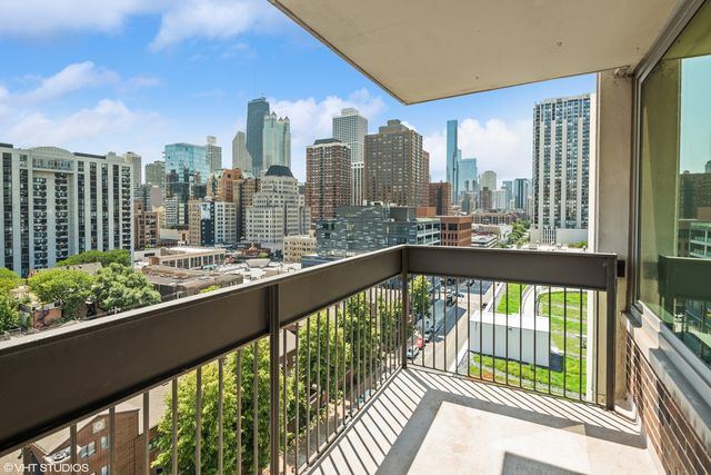 1255 N SANDBURG Terrace 1202, Chicago, IL 60610