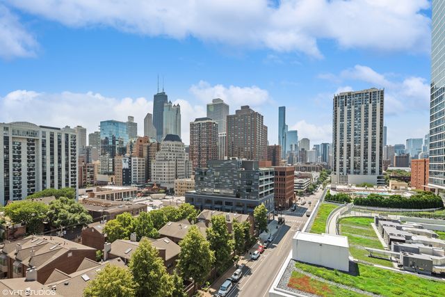 1255 N SANDBURG Terrace 1202, Chicago, IL 60610