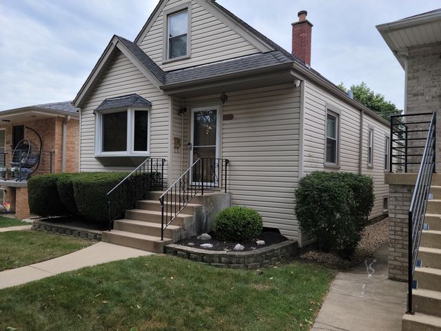 2438 Clinton Street, River Grove, IL 60171
