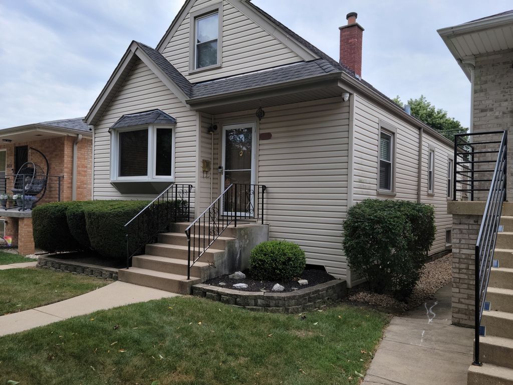 2438 Clinton Street, River Grove, IL 60171 — photo 2