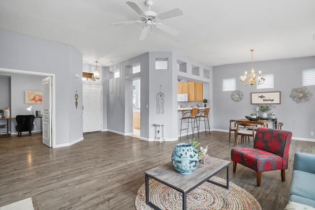 2425 Warm Springs Dr, Modesto, CA 95356